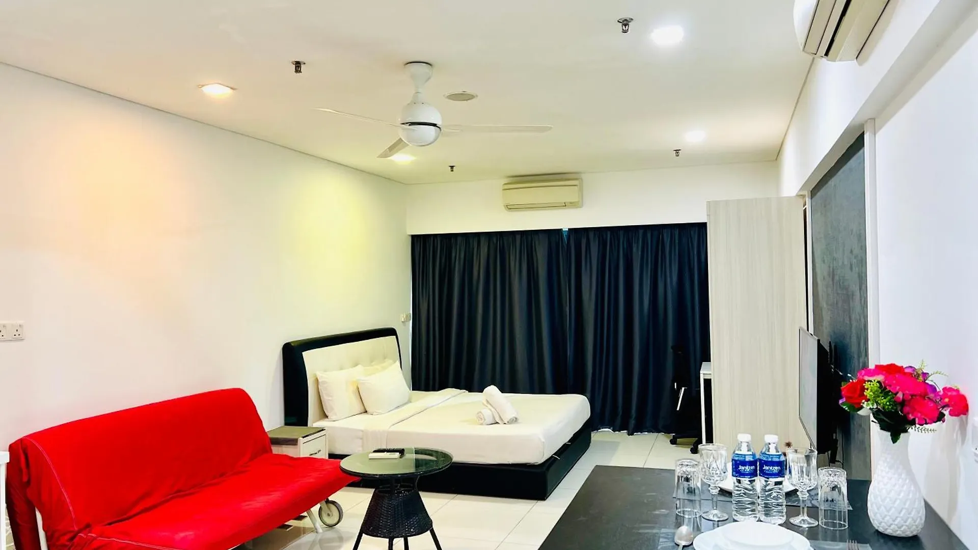 ** Hotel Summer Suite Klcc By Citybox Like Home Kuala Lumpur Malaysia